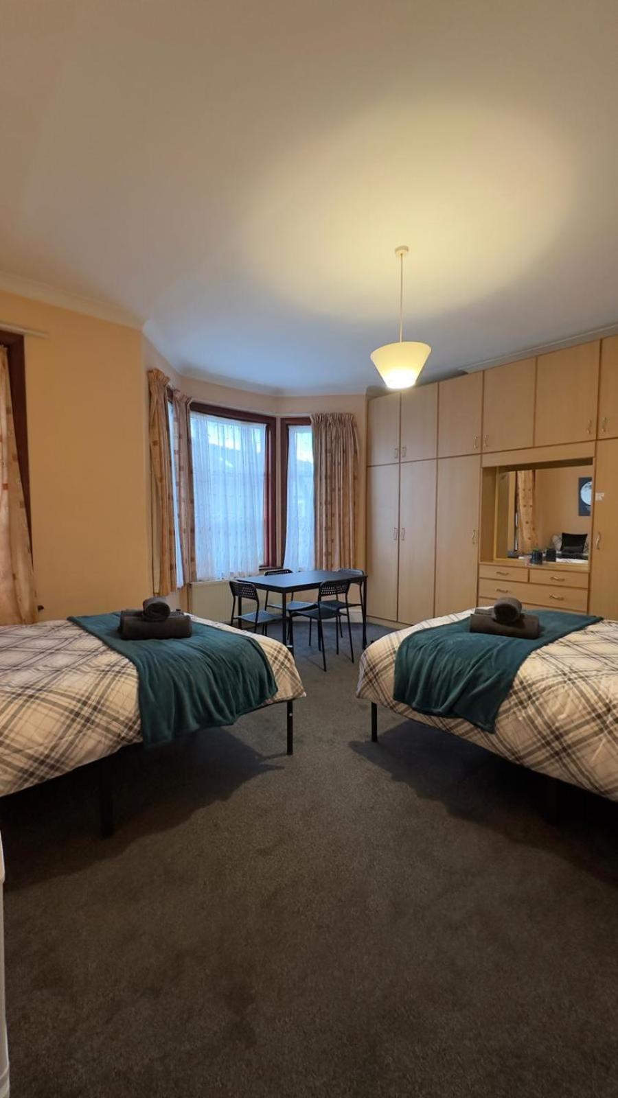 25 Minutes To Central London Rooms 35 Chambre photo