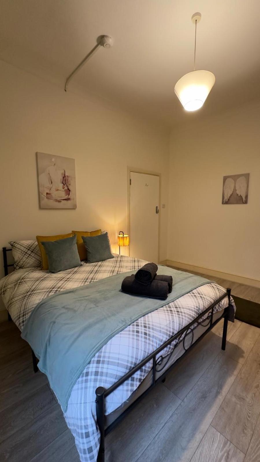 25 Minutes To Central London Rooms 35 Chambre photo